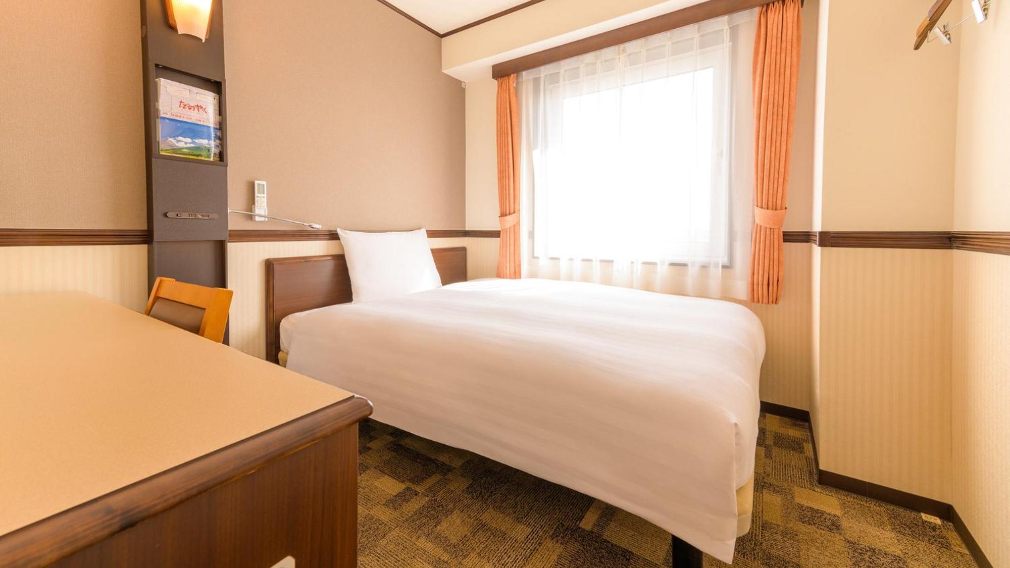 Toyoko Inn Toyama-Eki Shinkansen-Guchi No.2 Extérieur photo